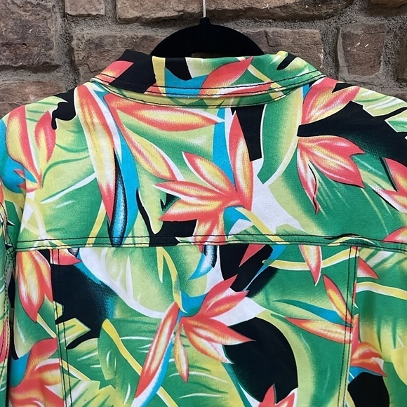 NWOT Diane Gilman colorful tropical jacket w/ gold buttons & embellishments. 2X - Picture 11 of 13